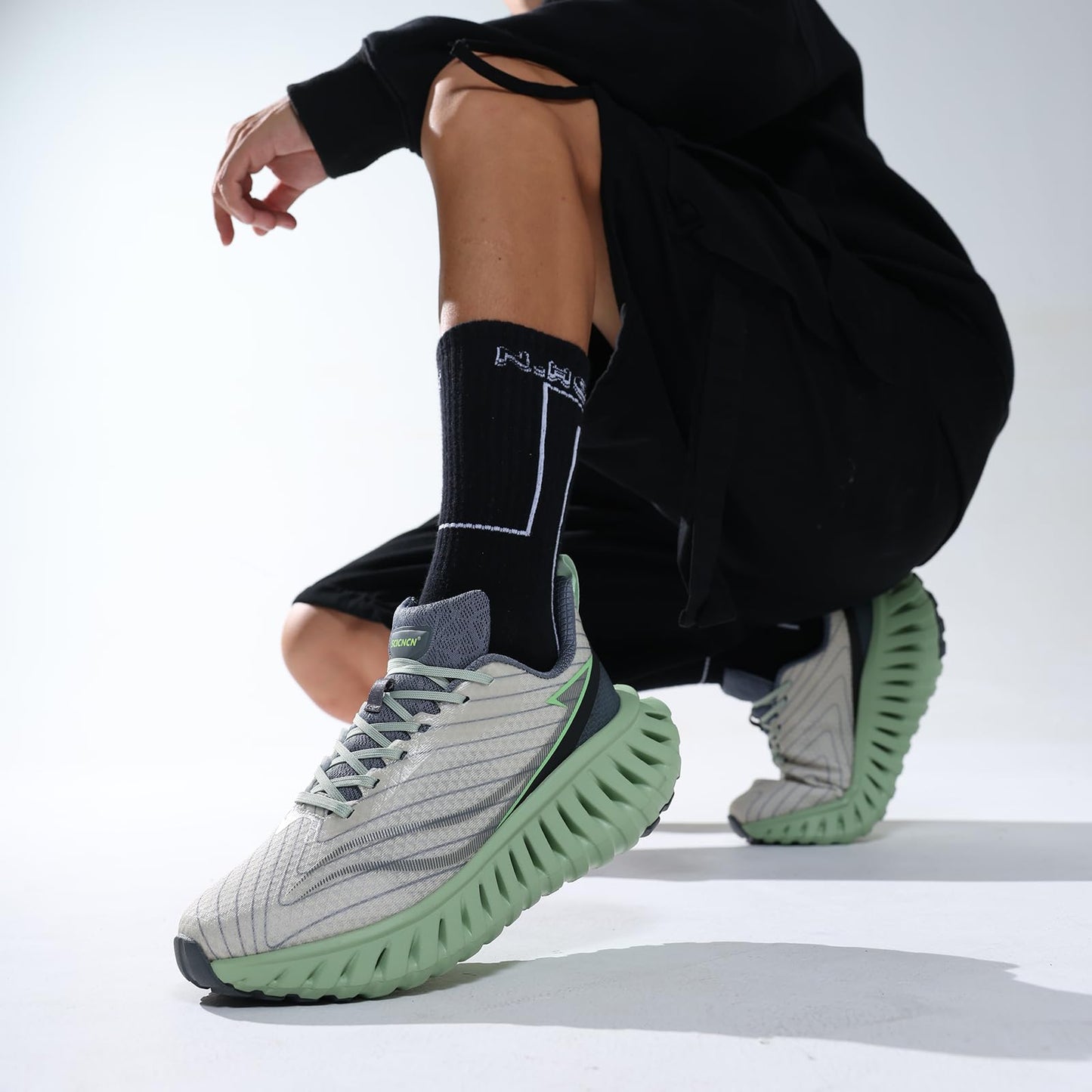 Men's Walking Running Shoes Lightweight Hollow Outsole for Shock Absorption High Rebounce Soft Insole Breathable Mesh Upper Non-Slip Sneakers for Jogging Gym Walking Athletic Workout