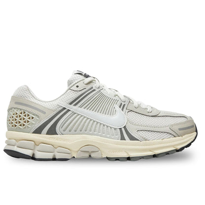 Nike Mens Nike Zoom Vomero 5