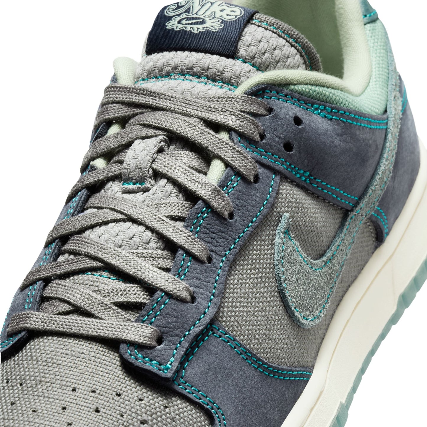 Nike Mens Dunk Low Retro SE - Pencil Point